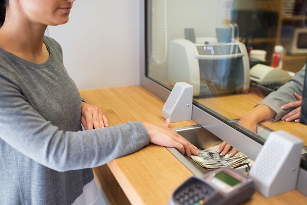 Credit Unions vs. Banks: What's the Difference?